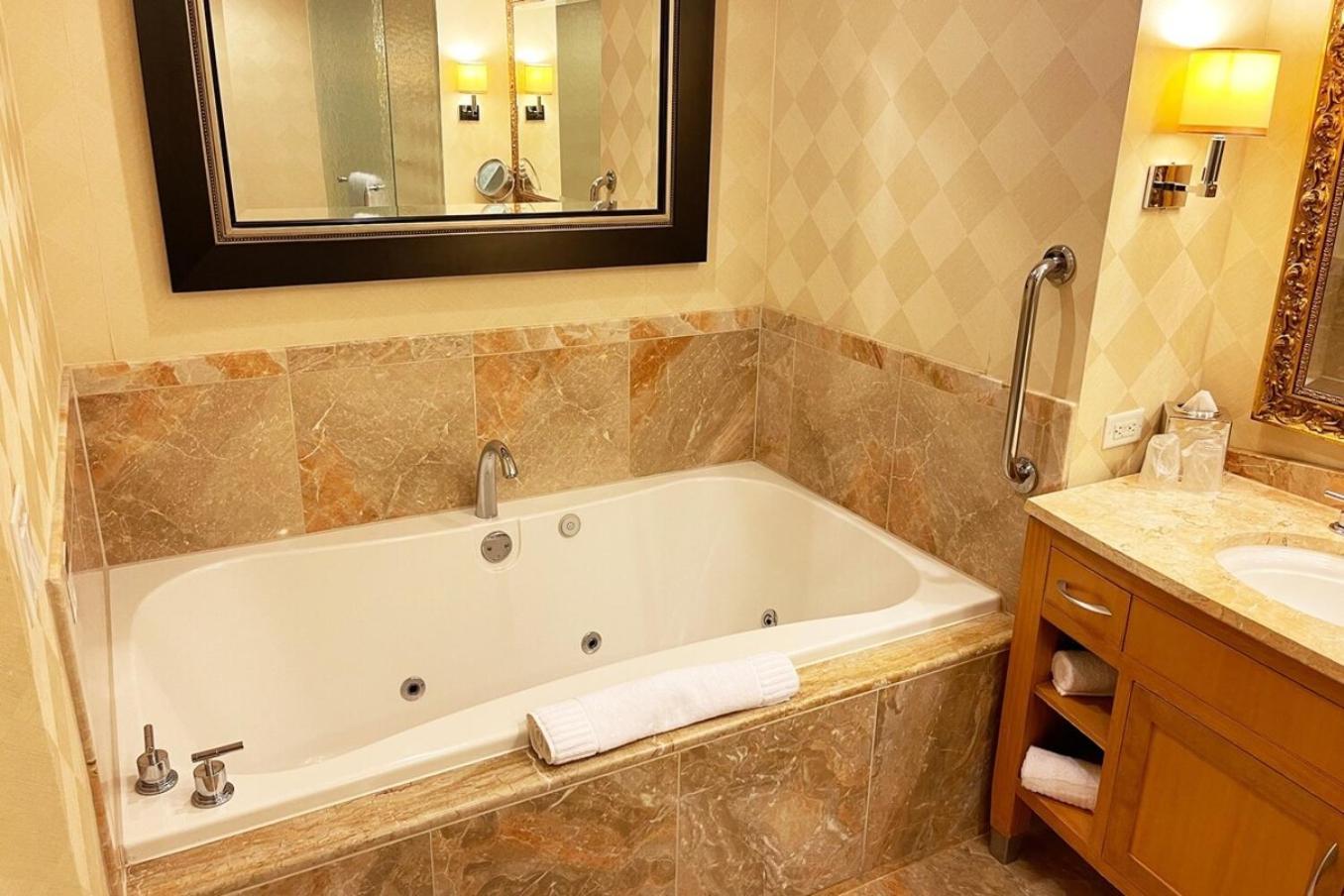 Five Star Trump No And Cleaning Fees Holiday home