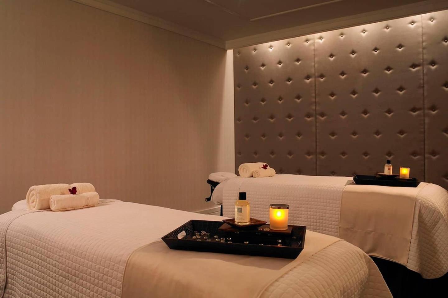 Five Star Trump No And Cleaning Fees